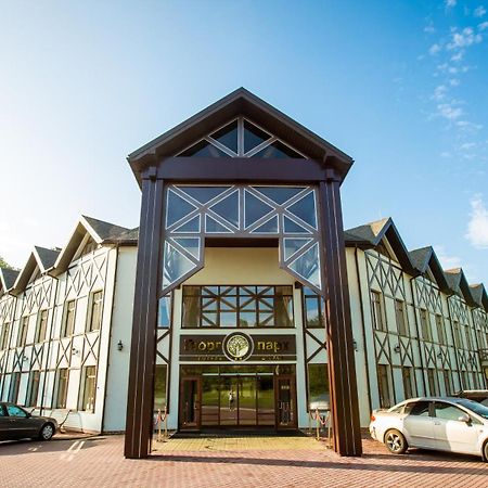 Georg Park Hotel Tarashany Eksteriør bilde