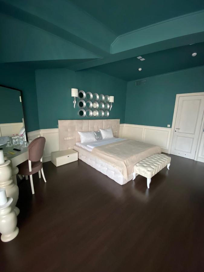 Georg Park Hotel Tarashany Eksteriør bilde